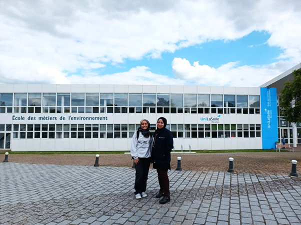 Dr Suriati with Maisah at the Environmental Engineering Department UniLaSalle Rennes.png